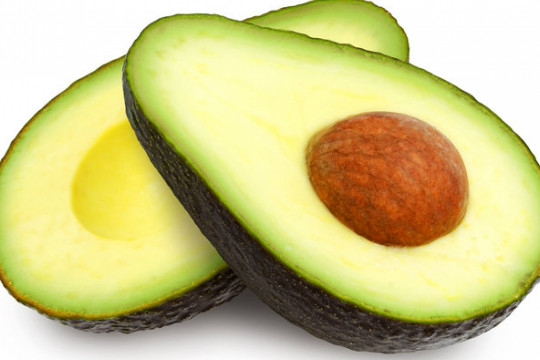 De ce e bine să mănânci avocado dimineața și să îl eviți seara
