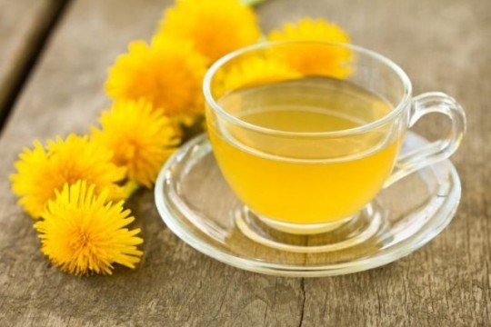 Ceaiul care ajută la detoxifiere și la slăbit