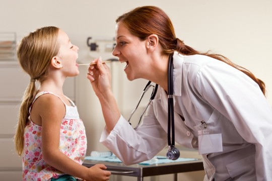 Atenție, informații utile despre angine la copii! Când este necesar antibiotic