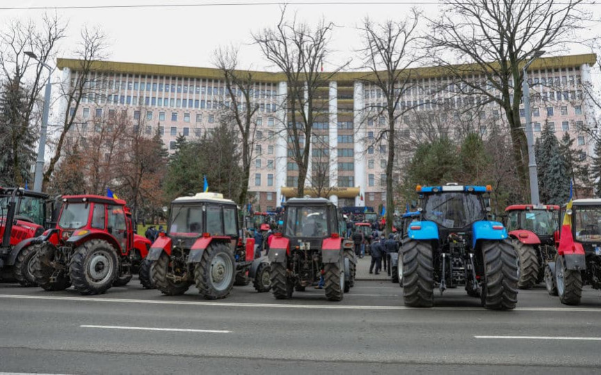 ULTIMA ORĂ! Fermierii ies în stradă la proteste