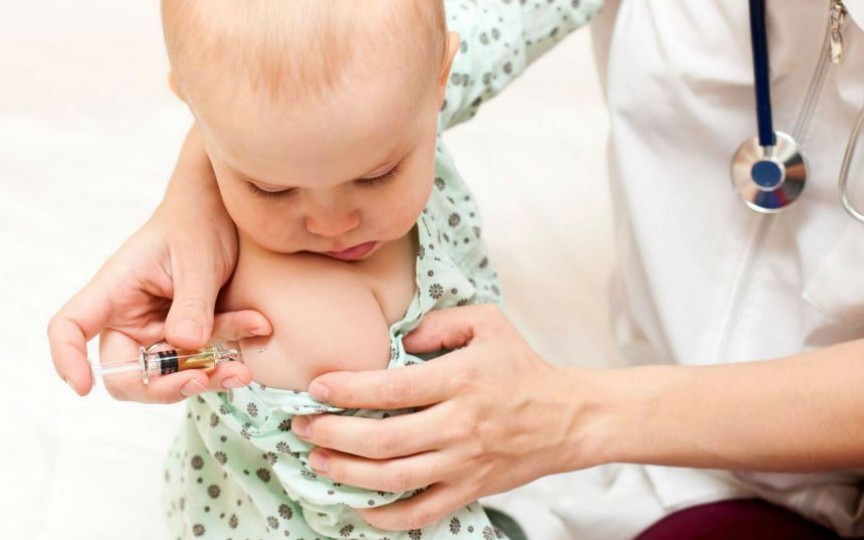 În Australia, părinții sunt lipsiți de indemnizația lunară dacă nu-și vaccinează copiii