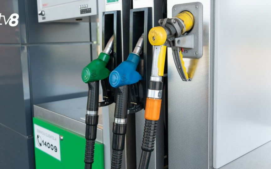 Benzina și motorina se ieftinesc; Noile prețuri afișate de ANRE