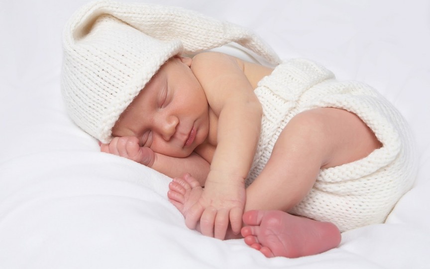 13 Semne normale întâlnite la un nou-născut!