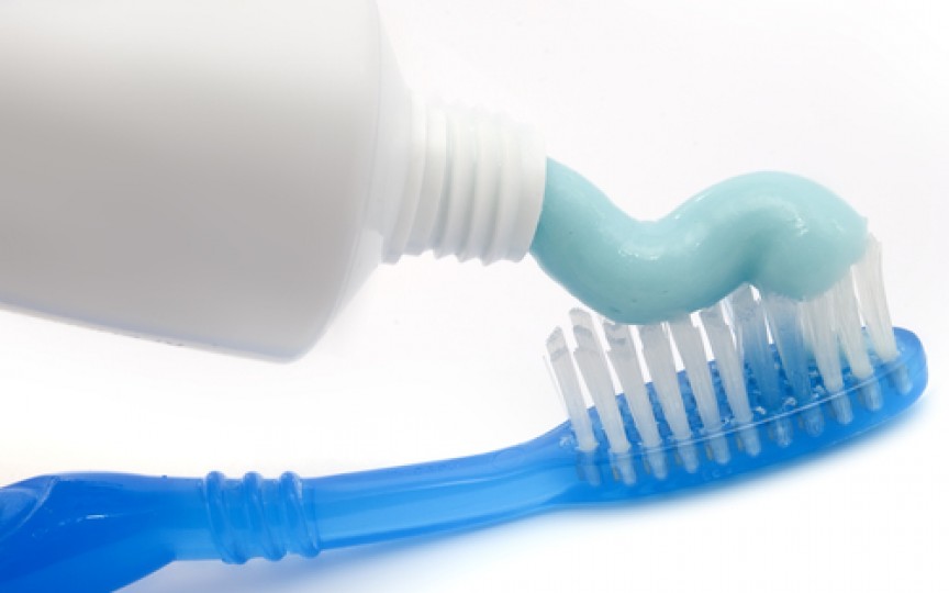 8 moduri de a utiliza pasta de dinţi