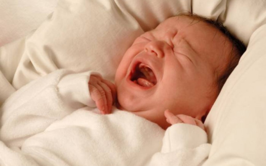 Durata colicilor la bebe și când să ne adresăm la medic