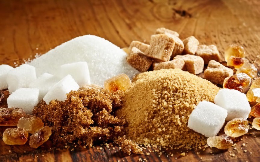 Care zahăr este mai sănătos – alb sau brun?