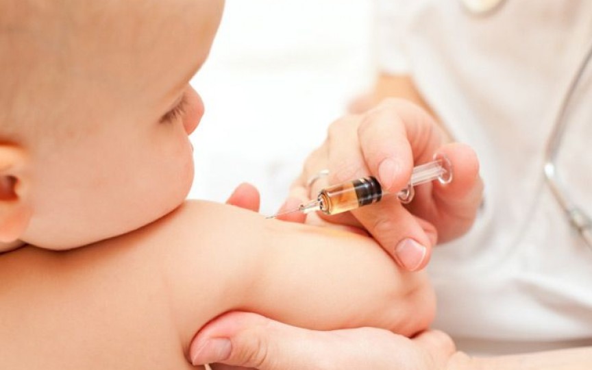 Ministerul Sănătății solicită ca copiii nevaccinați să nu fie îndreptați la taberele de odihnă din țară și din statele vecine