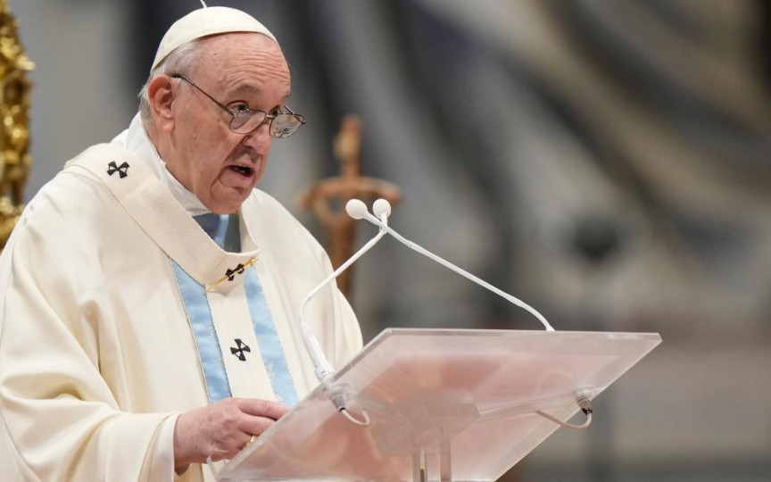 Papa Francisc: Unii nu vor să aibă copii, dar au câini şi pisici care iau locul copiilor