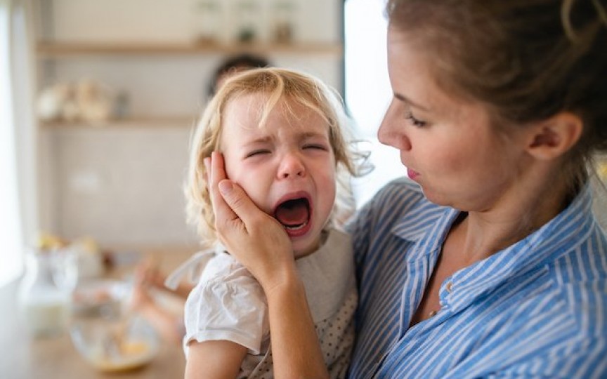 Medic pediatru despre cum se manifestă spasmul hohotului de plâns la copii