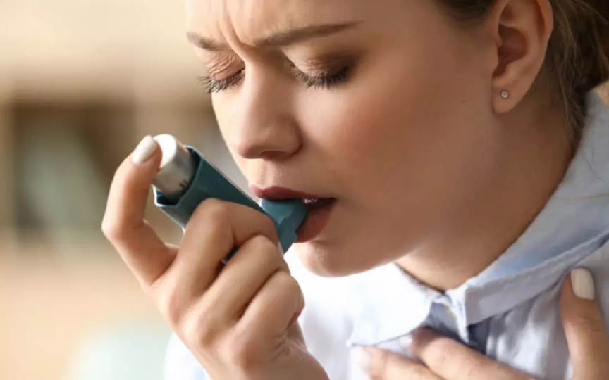 Furtuna, un pericol pentru persoanele cu astm