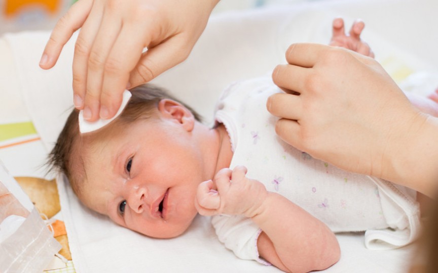 Cum protejăm pielea bebelușului pe timp de iarnă