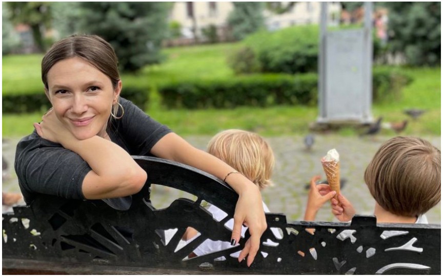 (FOTO) Adela Popescu, la 37 de săptămâni de sarcină