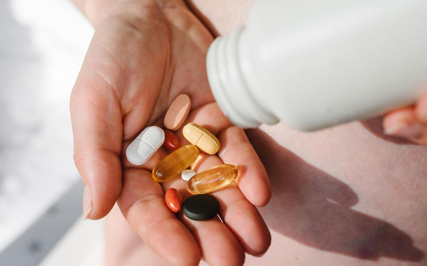 Metabolism în capsule: funcționează cu adevărat pastilele de slăbit moderne?