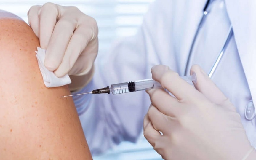 Vaccinurile: pentru cât timp asigură imunitate şi ce efecte secundare pot avea
