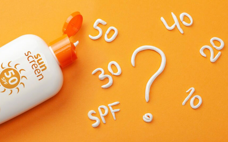 SPF 15, 30 sau 50? Ce spun dermatologii despre protecția solară corectă
