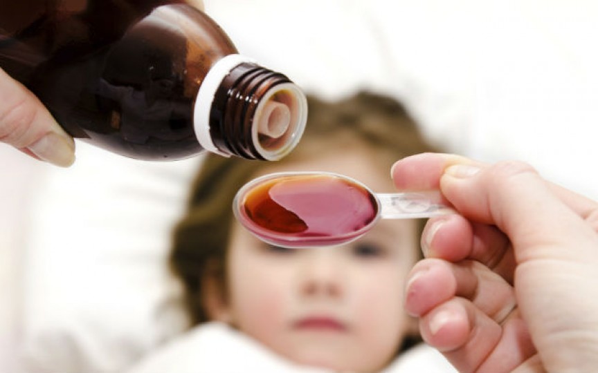 Medic infecționist: Nu cred în eficacitatea siropurilor pentru imunitatea copiilor