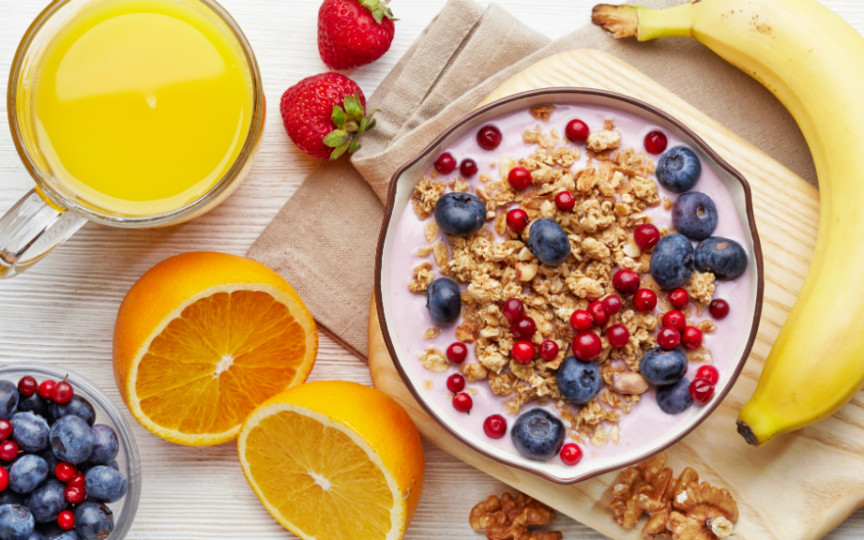 Alimente surprinzătoare pentru micul dejun care pot elimina rapid grăsimea de pe abdomen