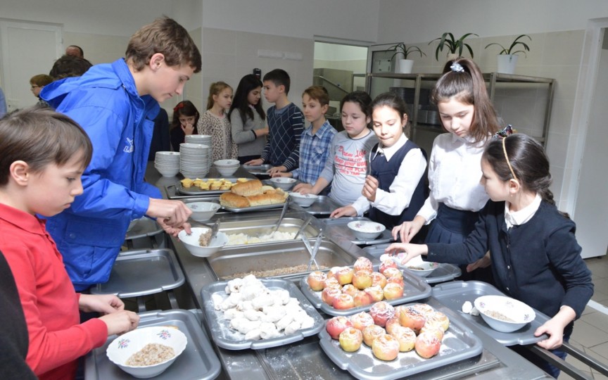 Bufete suedeze în școlile din Chișinău