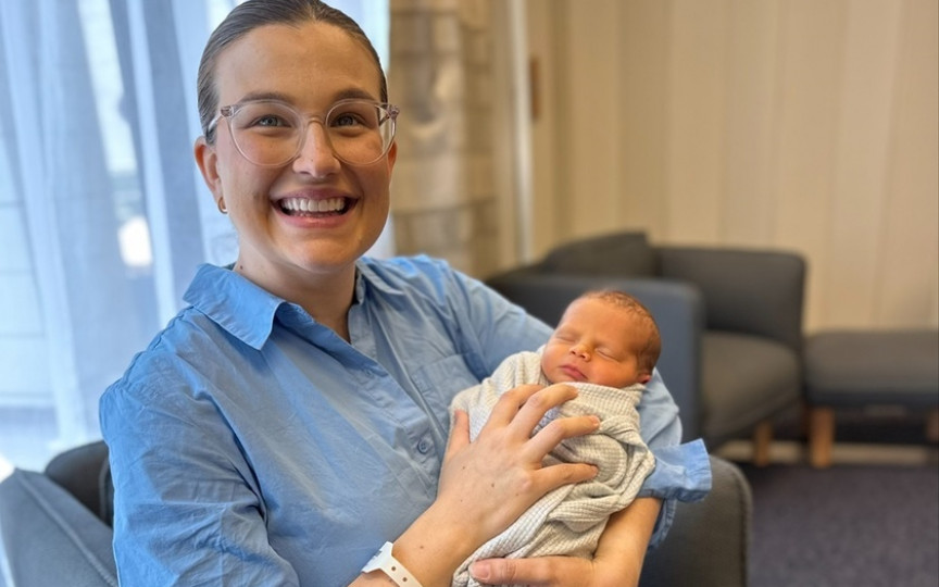 Primul bebeluș născut dintr-un uter transplantat