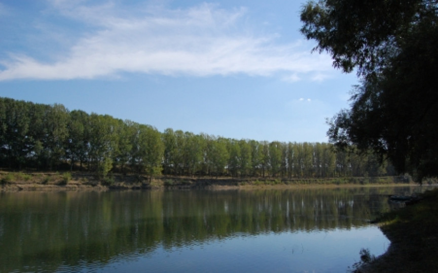 Un tânăr de 17 ani s-a înecat în râul Nistru