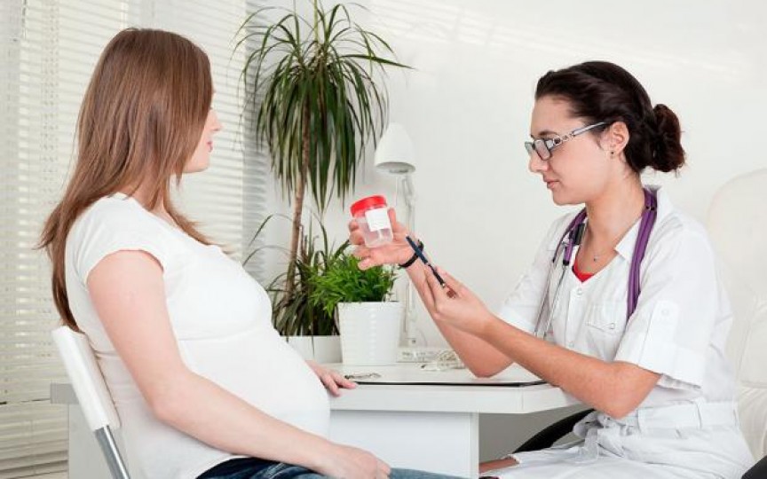 Analizele medicale pe care trebuie să le facă o gravidă în fiecare trimestru de sarcină