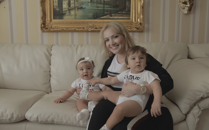 Adriana Ochișanu vrea să devină bunică de gemeni