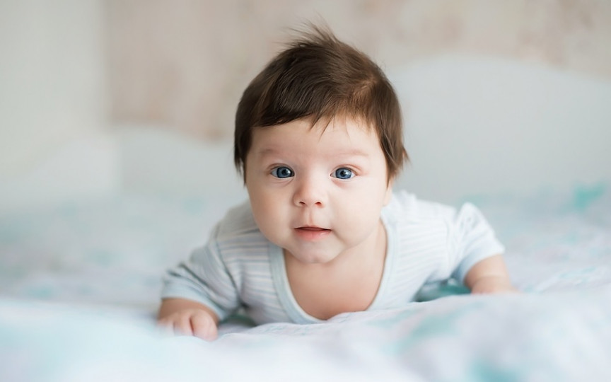 De ce unii nou-născuți au păr și alții nu