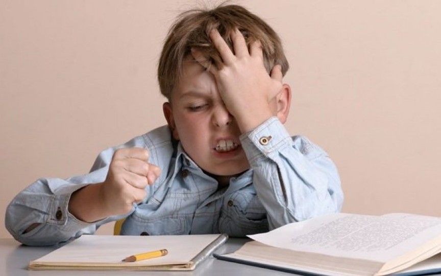 Educația cu blândețe – 21 de expresii de calmat copiii nervoși