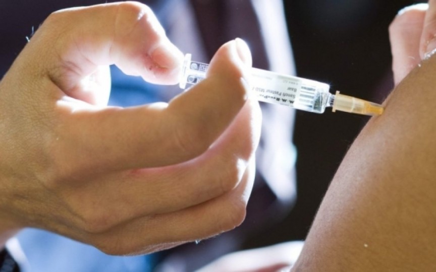 Părinții se grăbesc să vaccineze copiii contra rujeolei inclusiv ca să-i poată da la școală sau grădiniță