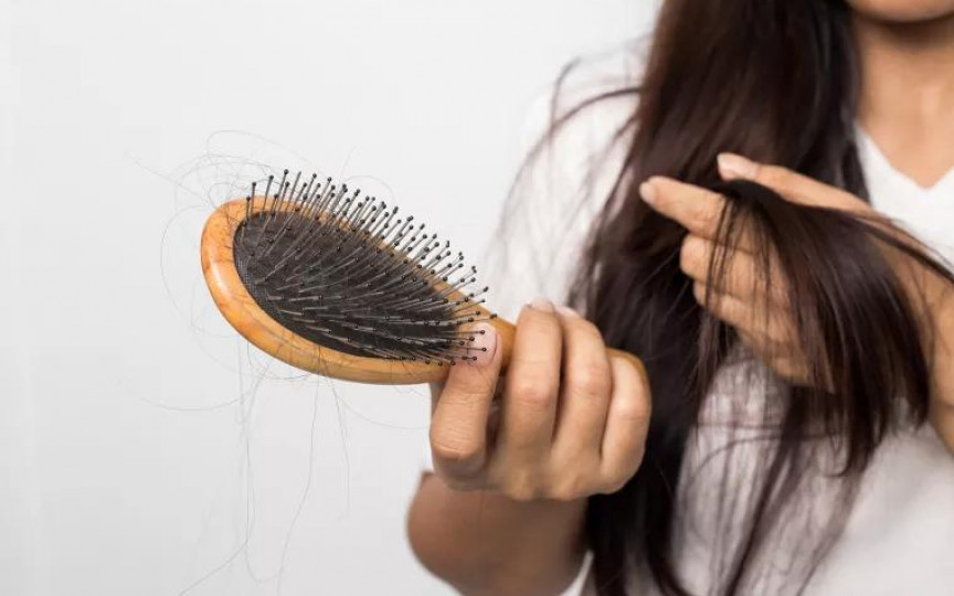 Care sunt bolile grave, vizibile la nivelul părului?