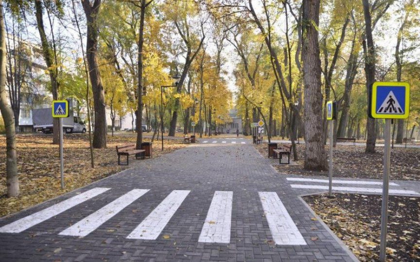 În Chişinău a apărut un parc cu treceri de pietoni și indicatoare de circulație