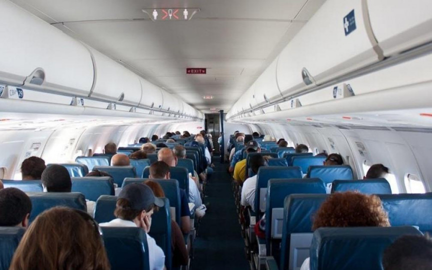 Ne expunem radiațiilor când călătorim cu avionul! Sunt riscuri pentru sănătate?