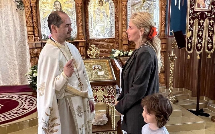 Andreea Bănică povestește despre experiența cu familia la biserică