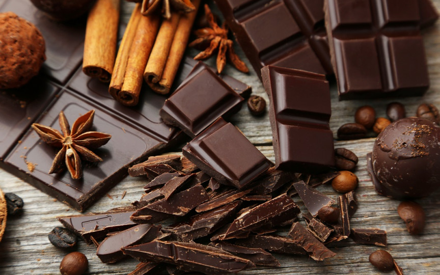 Medic nutriționist despre cum reducem numărul de calorii din ciocolată