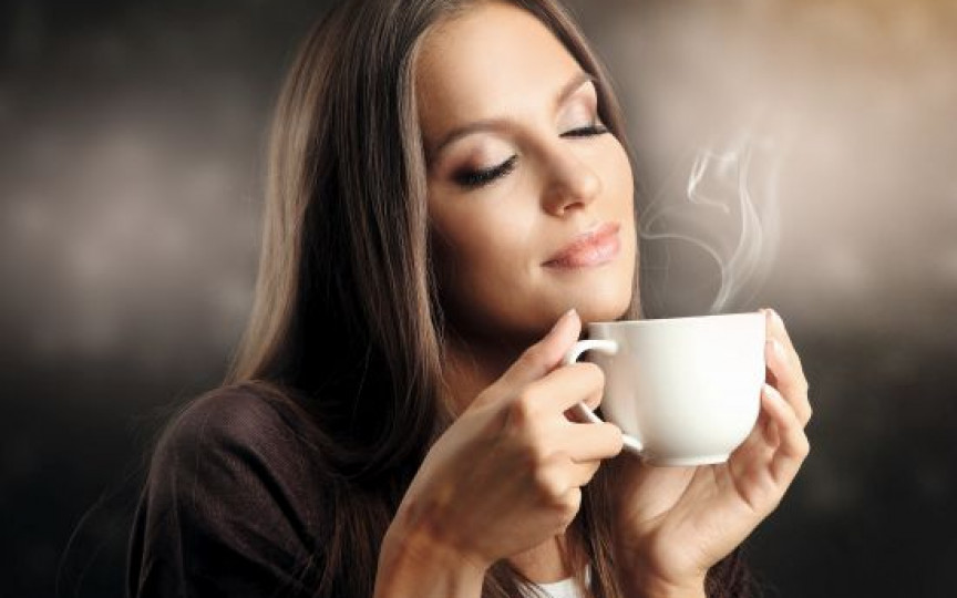 Când este bine să bei cafeaua: dimineața sau după prânz?