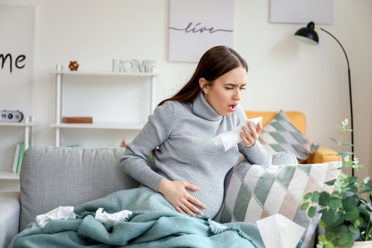 Gripa în timpul sarcinii: cum o tratăm