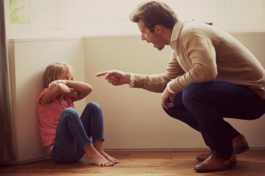 6 greșeli pe care le faci atunci când ești în conflict cu copilul tău