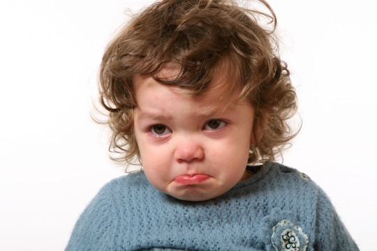 Expresiile care te vor ajuta să îți calmezi copilul atunci când este furios și supărat