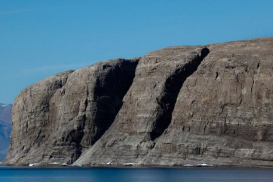 Danemarca și Canada au pus capăt unei dispute vechi de 50 de ani pentru o insulă de 1 kilometru pătrat