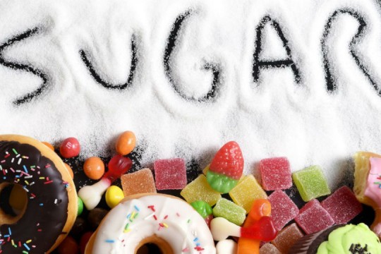 56 de denumiri diferite pentru zahăr. Vezi cum producătorii ne induc în eroare