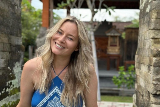 Laura Cosoi, despre vacanța în Bali: „Sunt pentru a treia oară în Bali. Sunt recunoscătoare că am această șansă, de a fi aici, în conexiune cu natura”