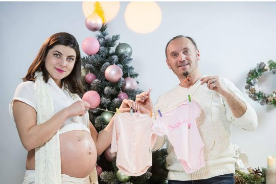 Anatol Durbală și Olesea Sveclă au devenit părinți. Vestea cea mare a aflat-o chiar în timpul unui spectacol