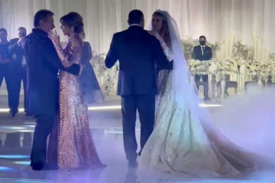 Milionarul Cristian Burci s-a căsătorit în Abu Dhabi cu Elena Voinea