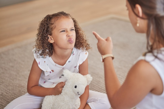 Disciplinarea copilului, în funcție de vârsta acestuia. Sfaturi utile de la medicii pediatri