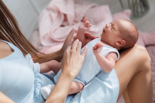 Îngrijirea corectă a nou-născutului – sfaturi de la consultantul superior în alăptare, Olga Gutium