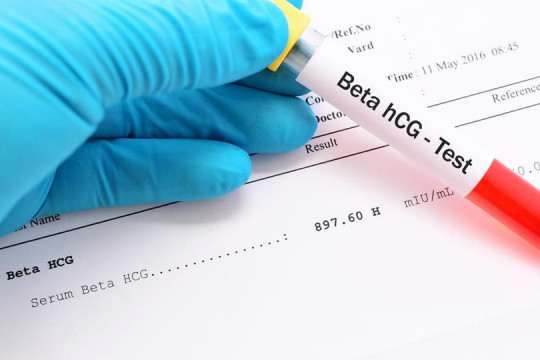 Totul despre hCG (beta-hCG): Ce este hormonul sarcinii și ce semnifică valorile sale