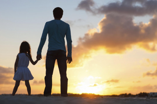 Relația tată- fiică din copilărie influențează viitorul fiicei tale