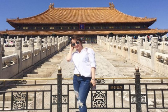 O tânără chișinăuiancă a plecat la studii în China, unde a lucrat la o grădiniță