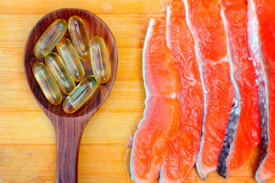 Beneficiile enorme ale uleiului de pește pentru sănătate