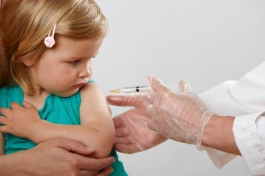 Direcția educație solicită identificarea tuturor copiilor nevaccinați din instituțiile de învățământ